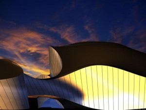 Spojovací chodba do nadzemního parkoviště