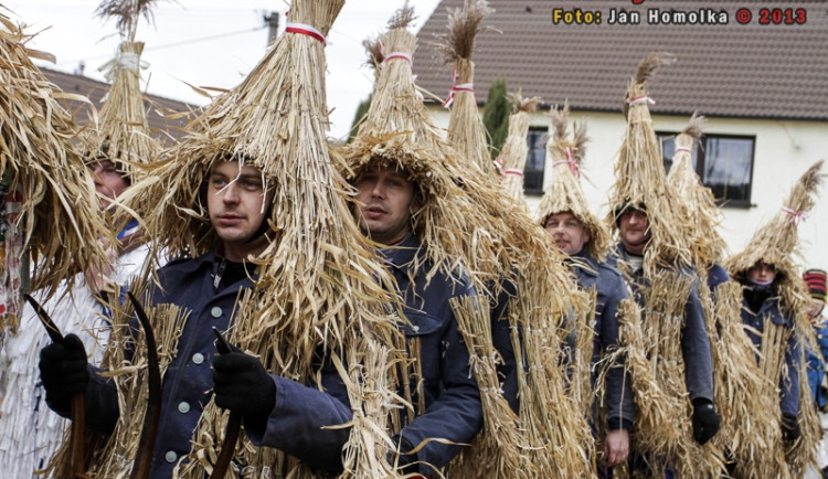 Slaměná koleda v Plavu