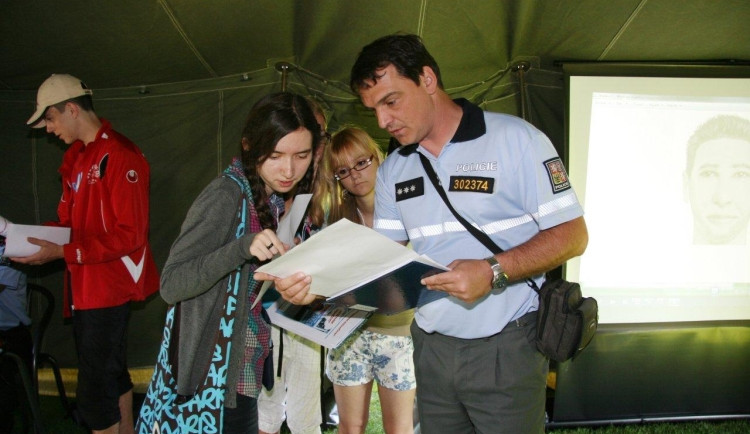 Den policie v roce 2012