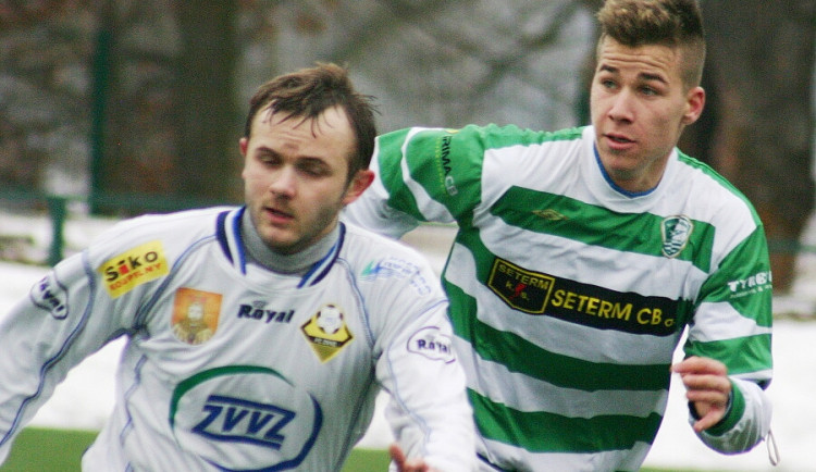 Jakub Rosůlek, poprvé v dresu Roudného, s milevským Radkem Fialou