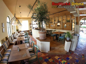 Interiér restaurace Olivier