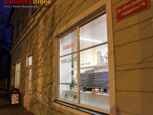 Vchod do pivních lázní