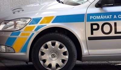 Nehoda u Vodňan: Střet aut odneslo šest lidí zraněním