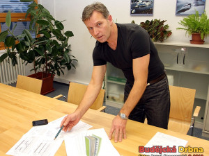 Pavel Kubáň nad projektem nových šatech Základní školy Grünwaldova