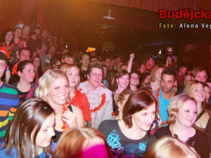 V Café Klubu Slavie se tančilo i u baru