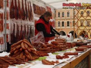 Jarní trhy na náměstí Přemysla Otakara II.