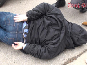 Zásah proti podezřelému pachateli