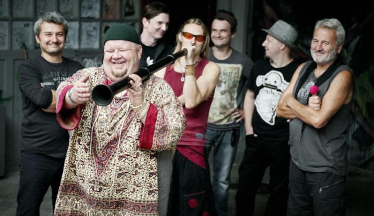 Hudba Čankišou je inspirována legendou o jednonohém lidu