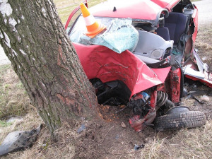 Zdemolovaný Fiat Punto mladého řidiče z Táborska