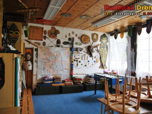 Klubovna skautů, která se nachází v Lannově loděnici