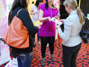 Vyplňování slosovatelných kuponů o příjemný parfem