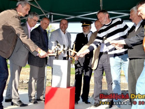 Základní kámen přístavu Hluboká nad Vltavou