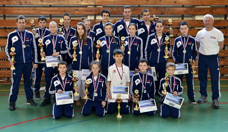 Úspěšní medailisté z brněnského mistrovství ČR karate goju-ryu