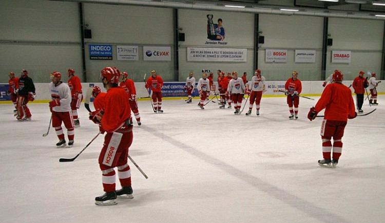Letní příprava HC Mountfield v Hokejovém centru Pouzar