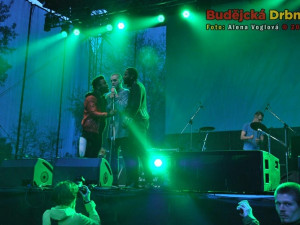 Fireson a Riddimshot