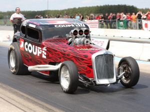 Dragsterové závody uvidí diváci na bechyňském letišti