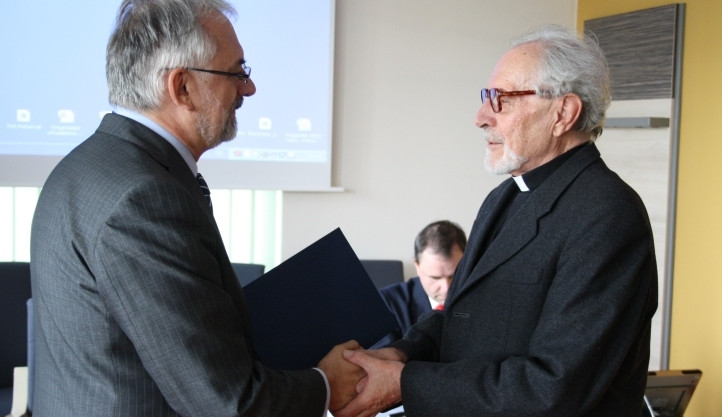 Jmenování Karla Skalického emeritním profesorem Jihočeské univerzity