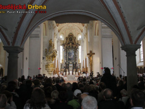 Slavnostní znovuotevření katedrálního chrámu svatého Mikuláše