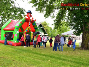 Den dětí v sedle ve Dvoře Vondrov