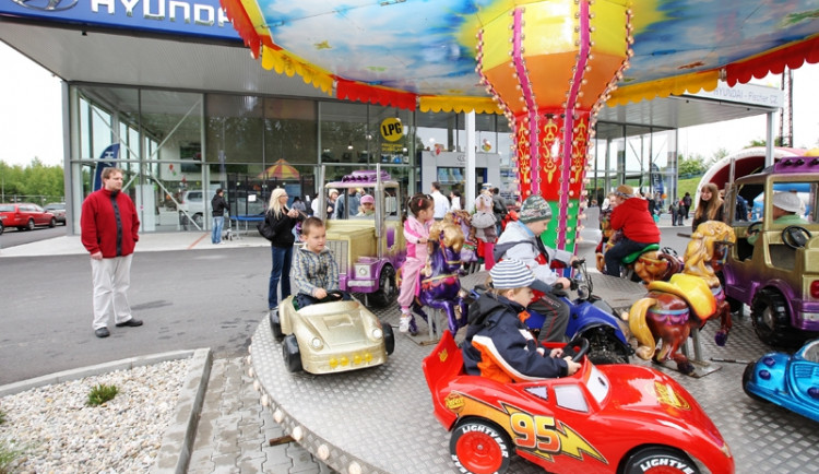 Den dětí v autosalonu HYUNDAI - Fischer CZ