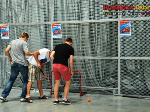 Junioři HC České Budějovice zahánějí nudu