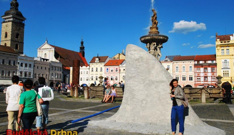Žraločí ploutev od Jaroslava Chramosty se stala oblíbenou atrakcí