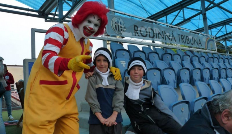 McDonald’s Rodinná tribuna na Střeleckém ostrově