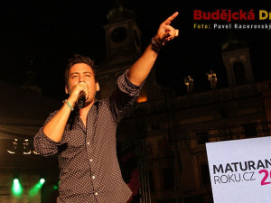 Pub Animals zahráli poprvé ve své hudební kariéře na budějckém náměstí