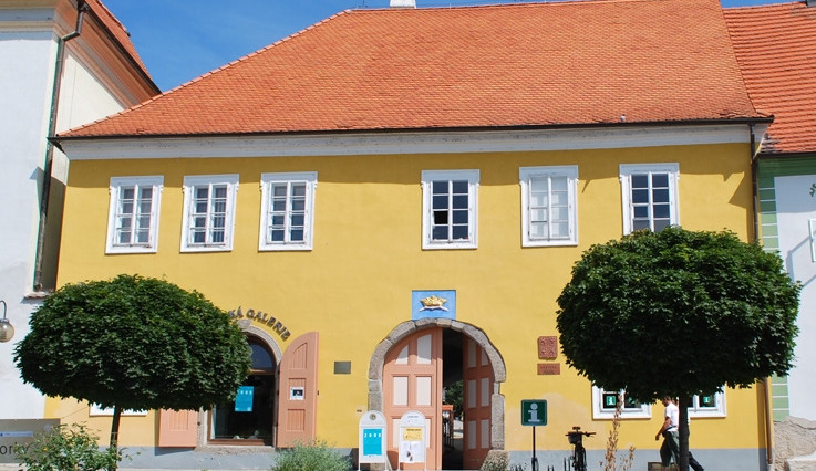 Městská galerie U Zlatého slunce v Týně nad Vltavou