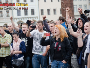 Protest kvůli problémům v soužití s Romy