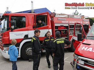 Ukázka hasičské technicky na budějcké náplavce