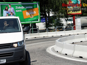 Nový kruhový objezd u Kauflandu