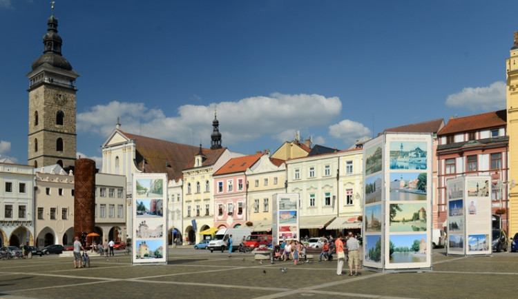 Vernisáž Když století městem proletí