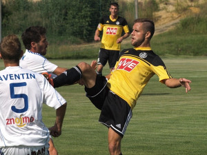 Václav Ježdík nastoupil na pravé straně zálohy