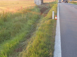 Nehoda nákladního automobilu mezi Pištínem a Češnovicemi