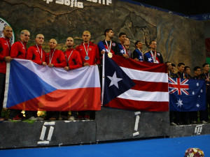 Česká reprezentace přivezla z přerážení stříbro