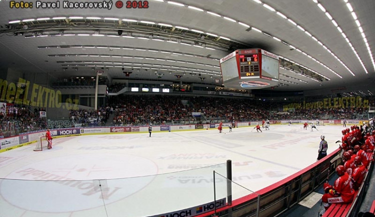 Vyprodaná Budvar Aréna