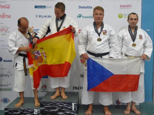 Kata jednotlivci. Zleva Martinéz, Ramiréz, Hermann a Sláma