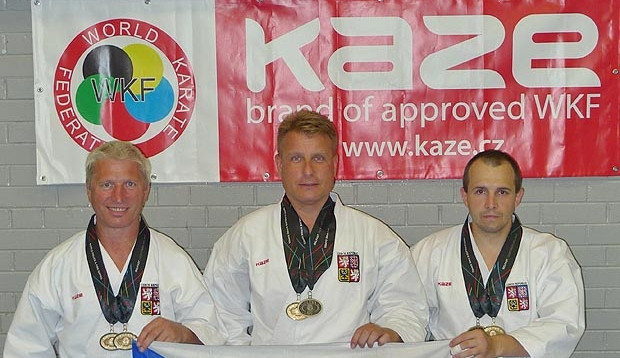Úspěšní čeští karatisté Jiří Faktor, Martin Hermann a Martin Sláma (zleva)
