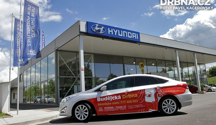 Redakční auto Budějcké Drbny - Hyundai i40 SDN od autosalonu HYUNDAI - Fischer CZ