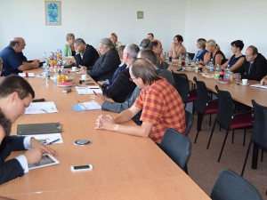 První setkání u kulatého stolu Technického a vzdělávacího konsorcia VŠTE