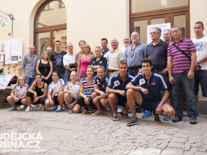 Členové oddílu TJ Karate