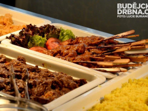 Doteky Indonésie v RRC - Indonéské pokrmy