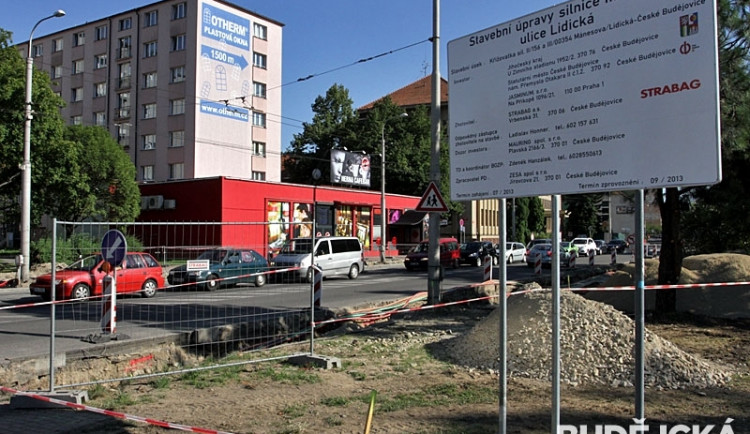 Rekonstrukce křižovatky Mánesova - Lidická