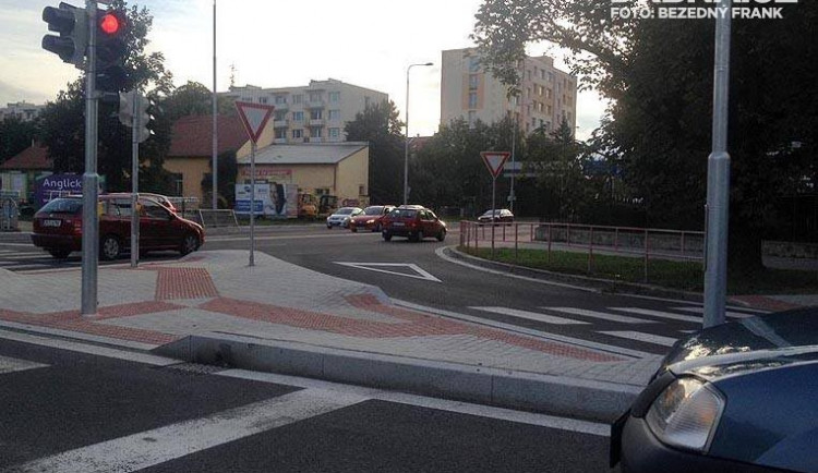 Křižovatka Lidická - Mánesova