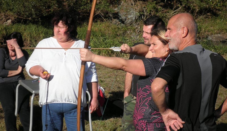 Mužskoženský den v Doudlebech