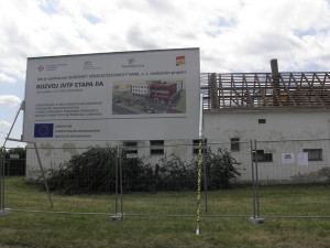 Místo, kde nyní roste nová budova Jihočeského vědeckotechnického parku