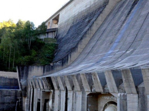 Orlická přehrada pod drobnohledem