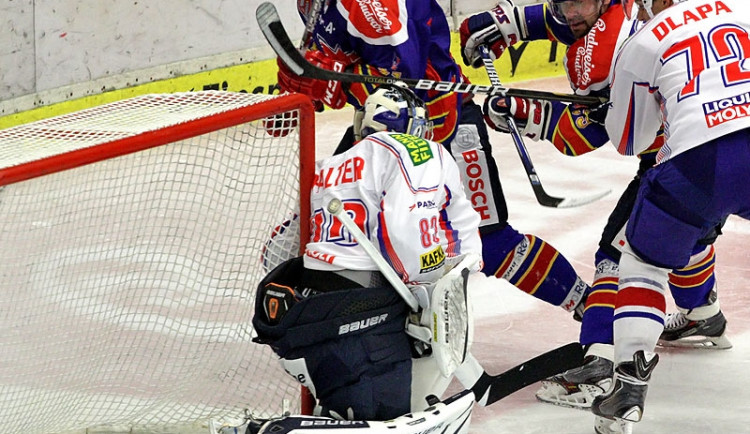 Luboš Rob mladší (vlevo) dal důležitou branku na 3:3