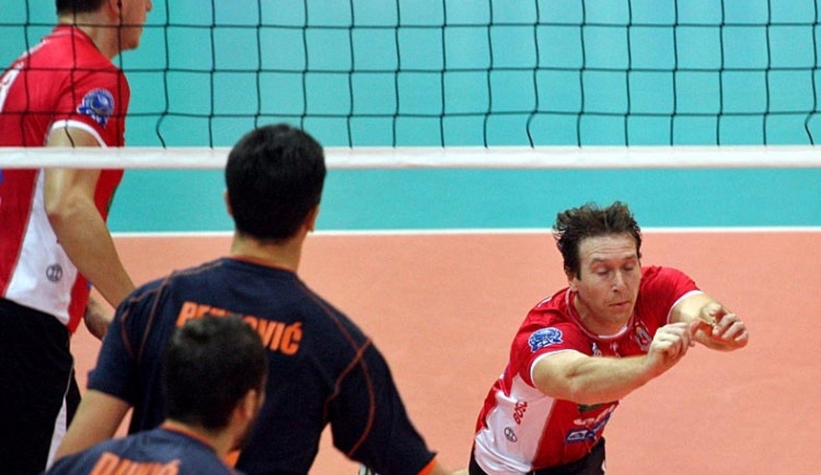 Petr Zapletal na příjmu při zápase s Budvou v Budějcích